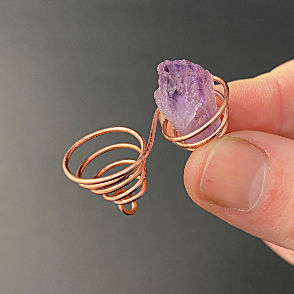 How to make a spiral bead cage pendant