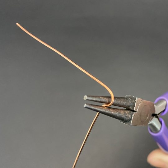 How to make a wrapped eye pin - Wire Loop | Studio 73 Designs