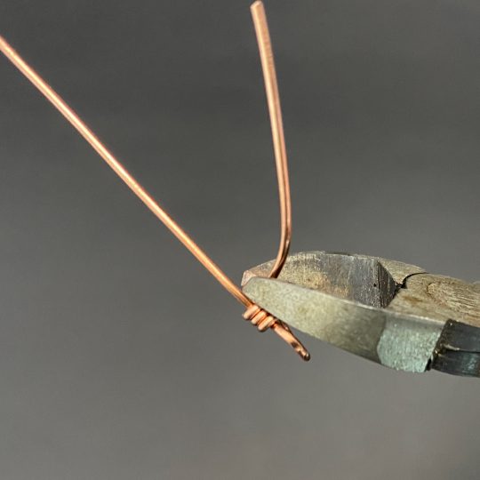 How to make a wrapped eye pin - Wire Loop | Studio 73 Designs