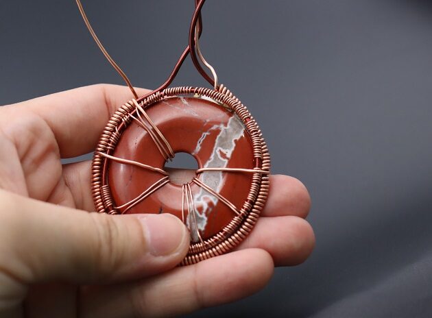 Wire-Wrapping Donut Pendant Tutorials 118