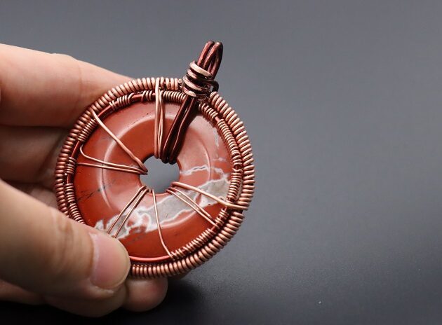 Wire-Wrapping Donut Pendant Tutorials 157