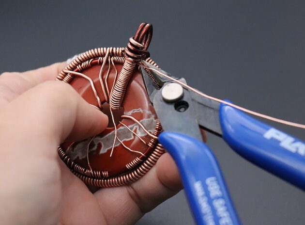 Wire-Wrapping Donut Pendant Tutorials 166
