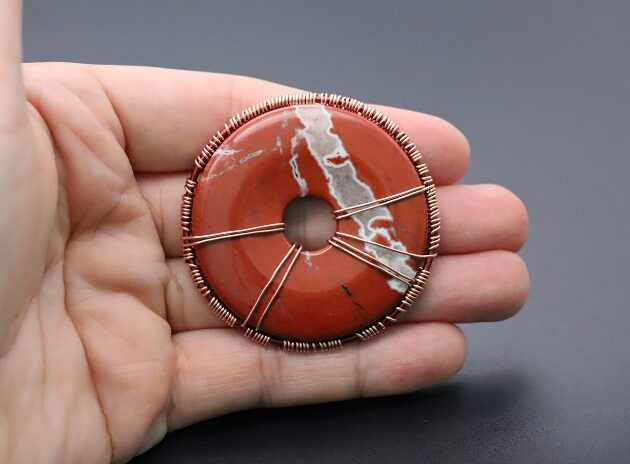 Wire-Wrapping Donut Pendant Tutorials 97