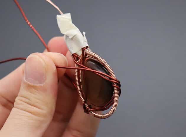 Wire-Wrapping Simple Pendant Cabochon Tutorial