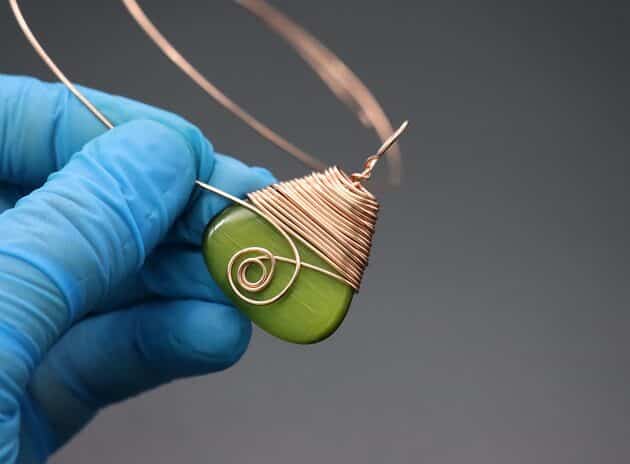 Wire-wrapping Charming Green Triangle Cabochon Pendant Tutorial