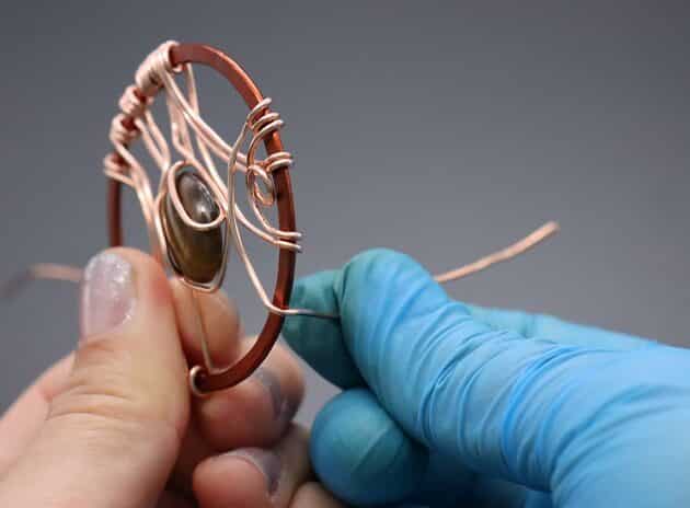 Wire-wrapping Circular Artisan Brown Gemstone Pendant Tutorial 102
