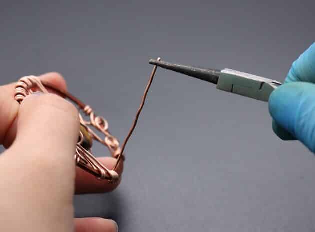 Wire-wrapping Circular Artisan Brown Gemstone Pendant Tutorial 124