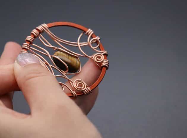 Wire-wrapping Circular Artisan Brown Gemstone Pendant Tutorial 125