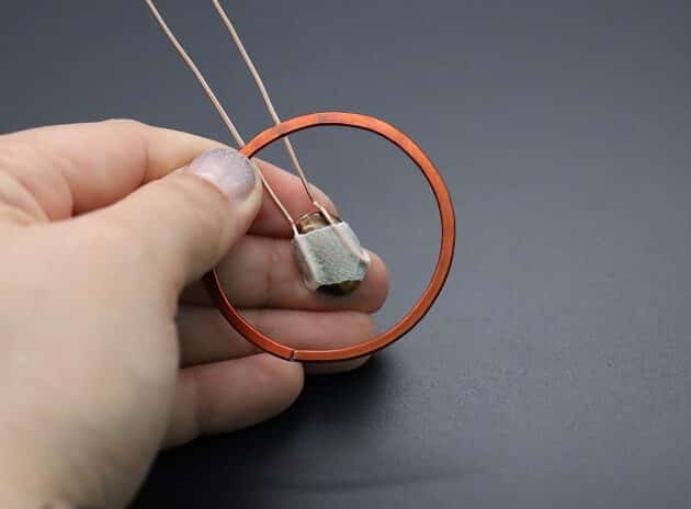 Wire-wrapping Circular Artisan Brown Gemstone Pendant Tutorial 33
