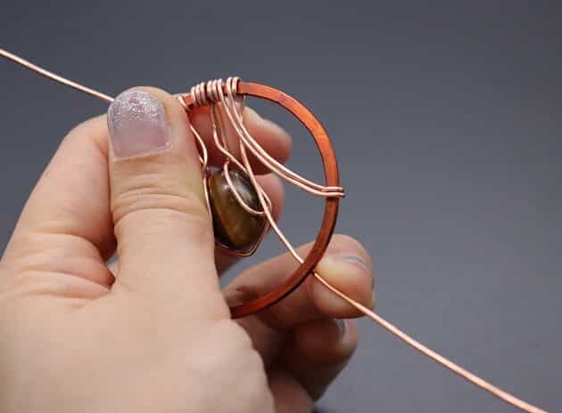 Wire-wrapping Circular Artisan Brown Gemstone Pendant Tutorial 74
