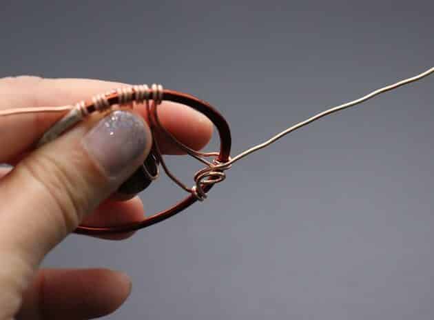 Wire-wrapping Circular Artisan Brown Gemstone Pendant Tutorial 80