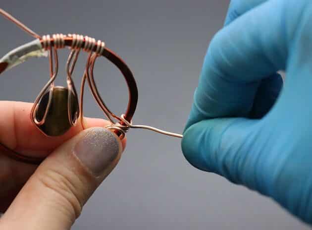 Wire-wrapping Circular Artisan Brown Gemstone Pendant Tutorial 82