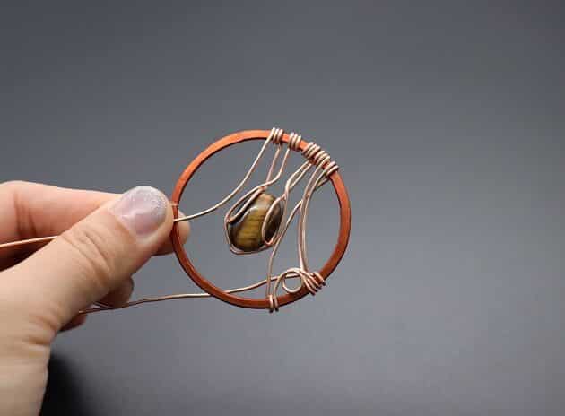 Wire-wrapping Circular Artisan Brown Gemstone Pendant Tutorial 85