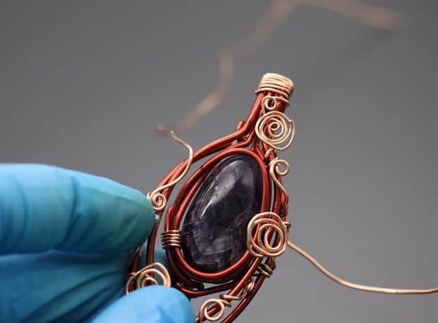 Wire-Wrapping Dazzling Black Oval Gemstone With Wire Roses Pendant Tutorial 109