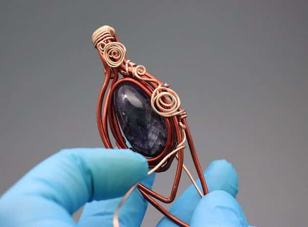Wire-Wrapping Dazzling Black Oval Gemstone With Wire Roses Pendant Tutorial 91