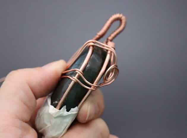 Wire-Wrapping Contemporary Black Labradorite Pendant Tutorial 83