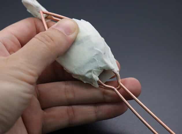 Wire-Wrapping Sparkling Labradorite Pendant Tutorial 27