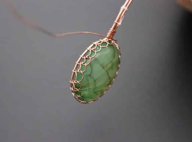 Wire-Wrapping Charming Anchor With Green Oval Gemstone Pendant Tutorial 62