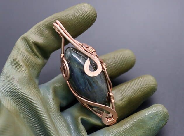 Wire Wrapping Opulent Marquise Labradorite Cabochon Pendant Tutorial 144