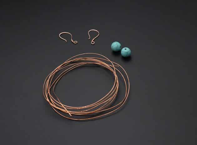 Wire-Wrapping Turquoise Bead Herringbone Weave Earrings Tutorial 1