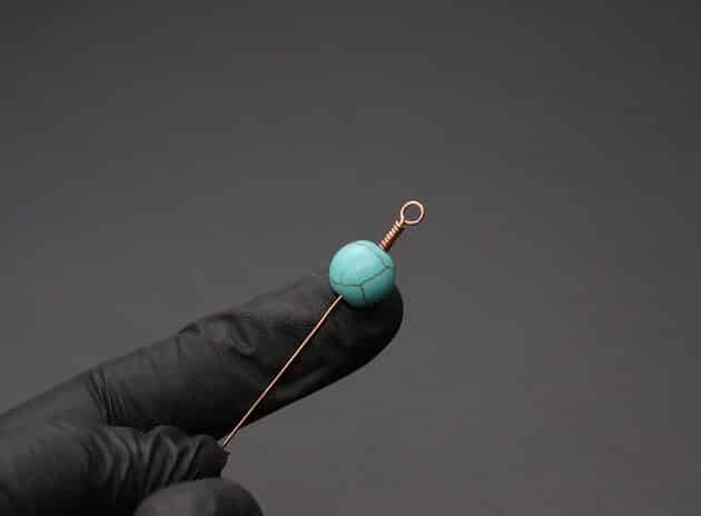 Wire-Wrapping Turquoise Bead Herringbone Weave Earrings Tutorial 17