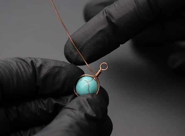 Wire-Wrapping Turquoise Bead Herringbone Weave Earrings Tutorial 26