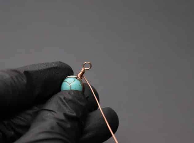 Wire-Wrapping Turquoise Bead Herringbone Weave Earrings Tutorial 27