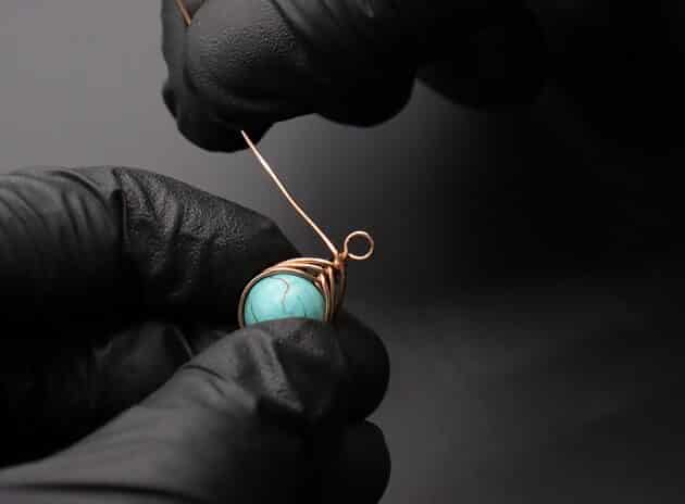 Wire-Wrapping Turquoise Bead Herringbone Weave Earrings Tutorial 42