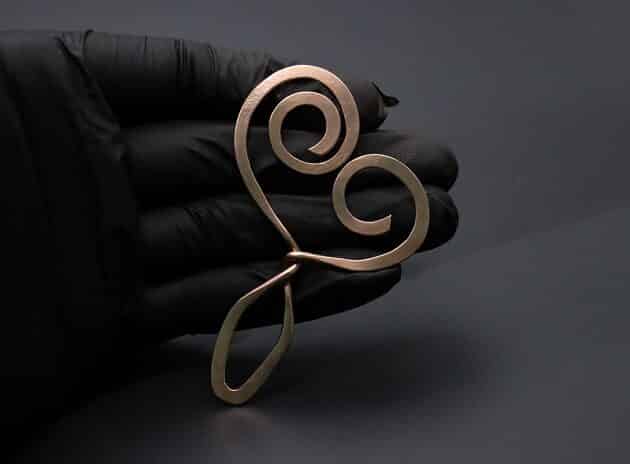 Wire-Wrapping Hand-Hammered Artistic Shawl Pin Tutorial 31