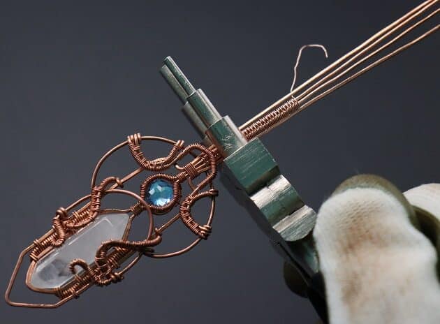 Wire-Wrapping Beautiful Hexagonal Crystal Point Pendant Tutorial 168