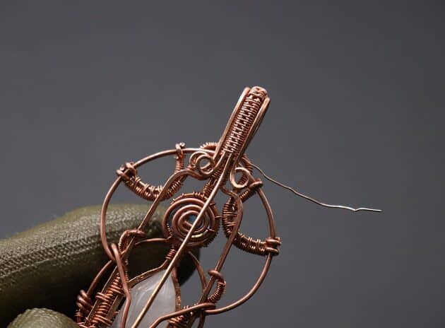 Wire-Wrapping Beautiful Hexagonal Crystal Point Pendant Tutorial 180