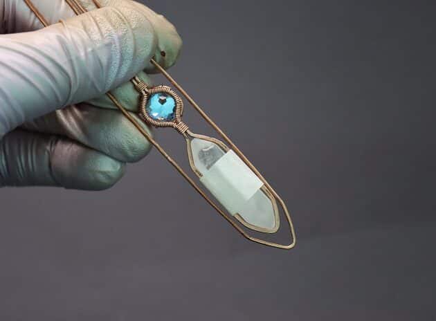 Wire-Wrapping Beautiful Hexagonal Crystal Point Pendant Tutorial 53