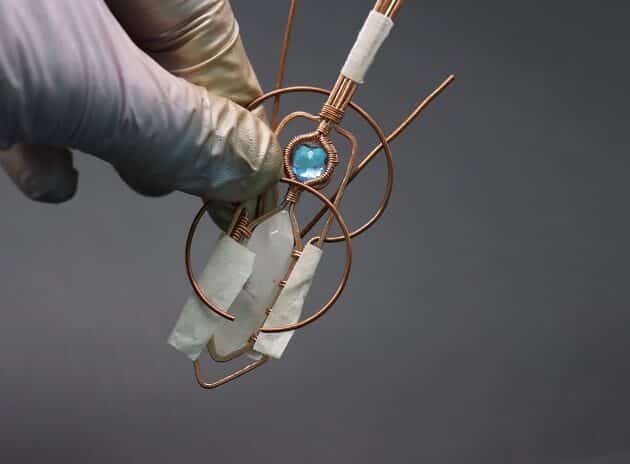 Wire-Wrapping Beautiful Hexagonal Crystal Point Pendant Tutorial 94