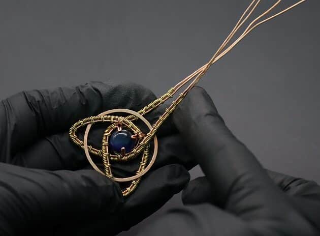 Wire Wrapping Abstract Geometric Round Gemstone Pendant Tutorial 55