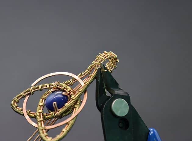 Wire Wrapping Abstract Geometric Round Gemstone Pendant Tutorial 72