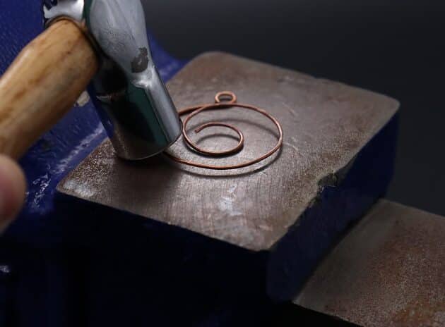 Wire-Wrapping Elegant Gold Copper Nautilus Bead Pendant Tutorial 12