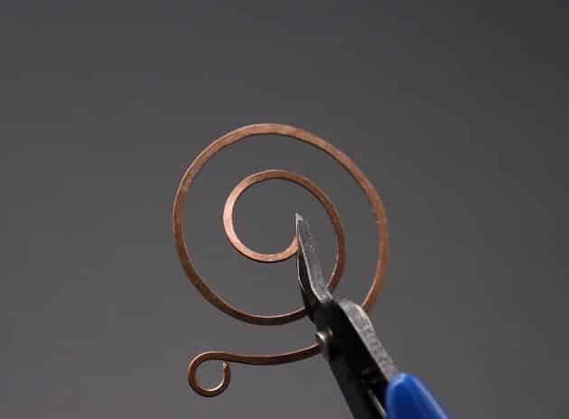 Wire-Wrapping Elegant Gold Copper Nautilus Bead Pendant Tutorial 16