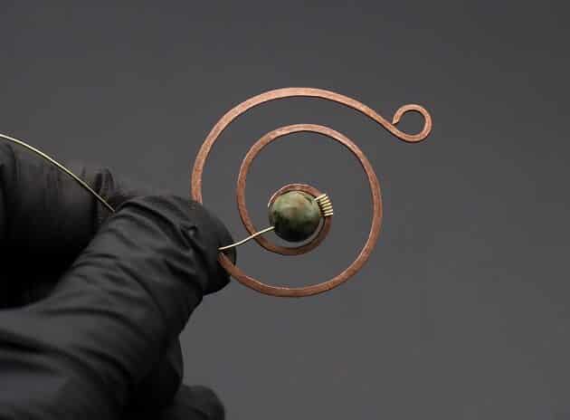 Wire-Wrapping Elegant Gold Copper Nautilus Bead Pendant Tutorial 25