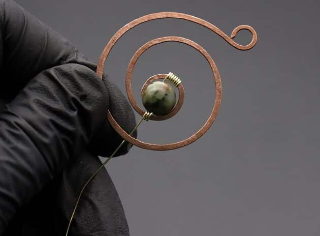 Wire-Wrapping Elegant Gold Copper Nautilus Bead Pendant Tutorial 28