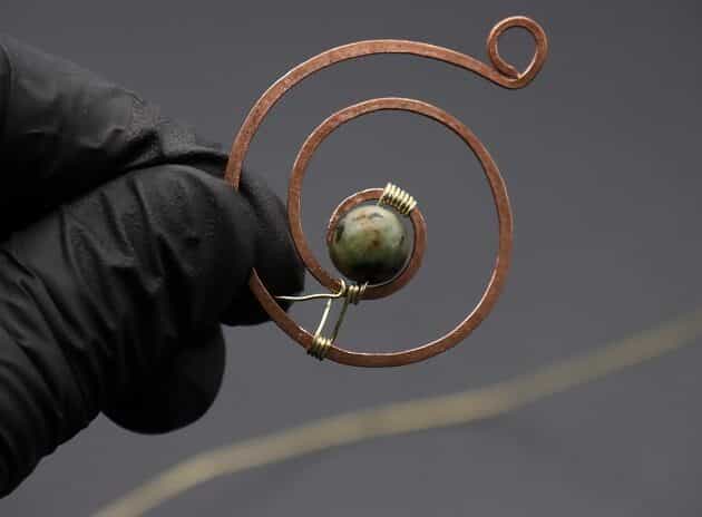 Wire-Wrapping Elegant Gold Copper Nautilus Bead Pendant Tutorial 32