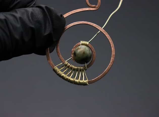 Wire-Wrapping Elegant Gold Copper Nautilus Bead Pendant Tutorial 40
