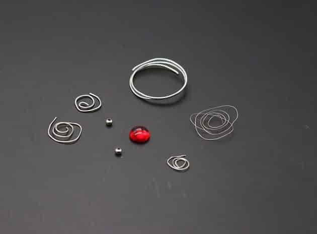 Wire-Wrapping Large Hammered Silver Circle Drop Earrings Tutorial 1
