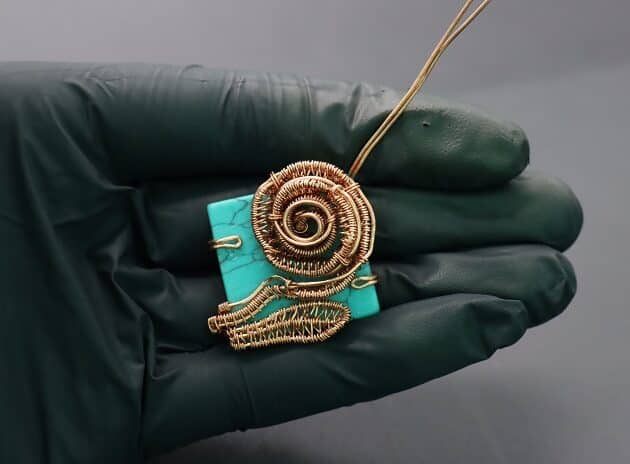 Wire-Wrapping Square Cabochon With Copper Flower Pendant Tutorial 56