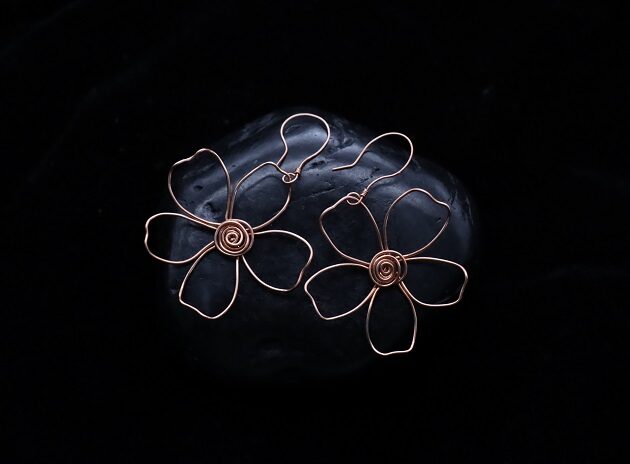 Wire-Wrapping Large Copper Wire Flower Drop Earrings Tutorial 0