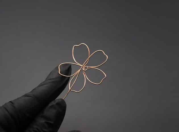 Wire-Wrapping Large Copper Wire Flower Drop Earrings Tutorial 5