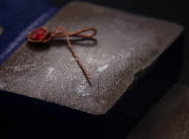Wire-Wrapping Copper Rose With Heart Shaped Ruby Pendant Tutorial 42