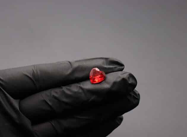 Wire-Wrapping Copper Rose With Heart Shaped Ruby Pendant Tutorial 5