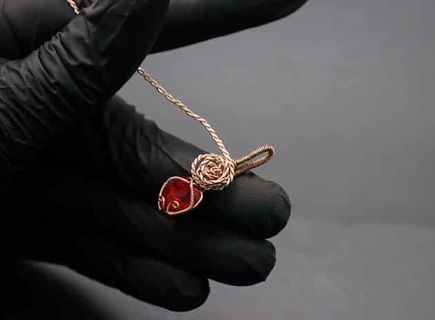 Wire-Wrapping Copper Rose With Heart Shaped Ruby Pendant Tutorial 55