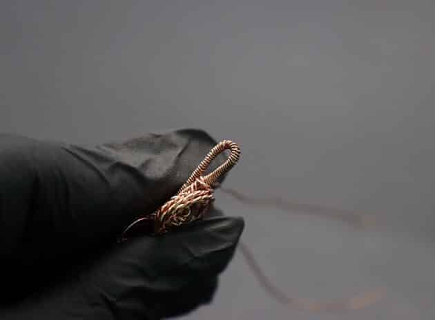 Wire-Wrapping Copper Rose With Heart Shaped Ruby Pendant Tutorial 58