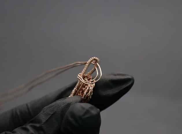 Wire-Wrapping Copper Rose With Heart Shaped Ruby Pendant Tutorial 61
